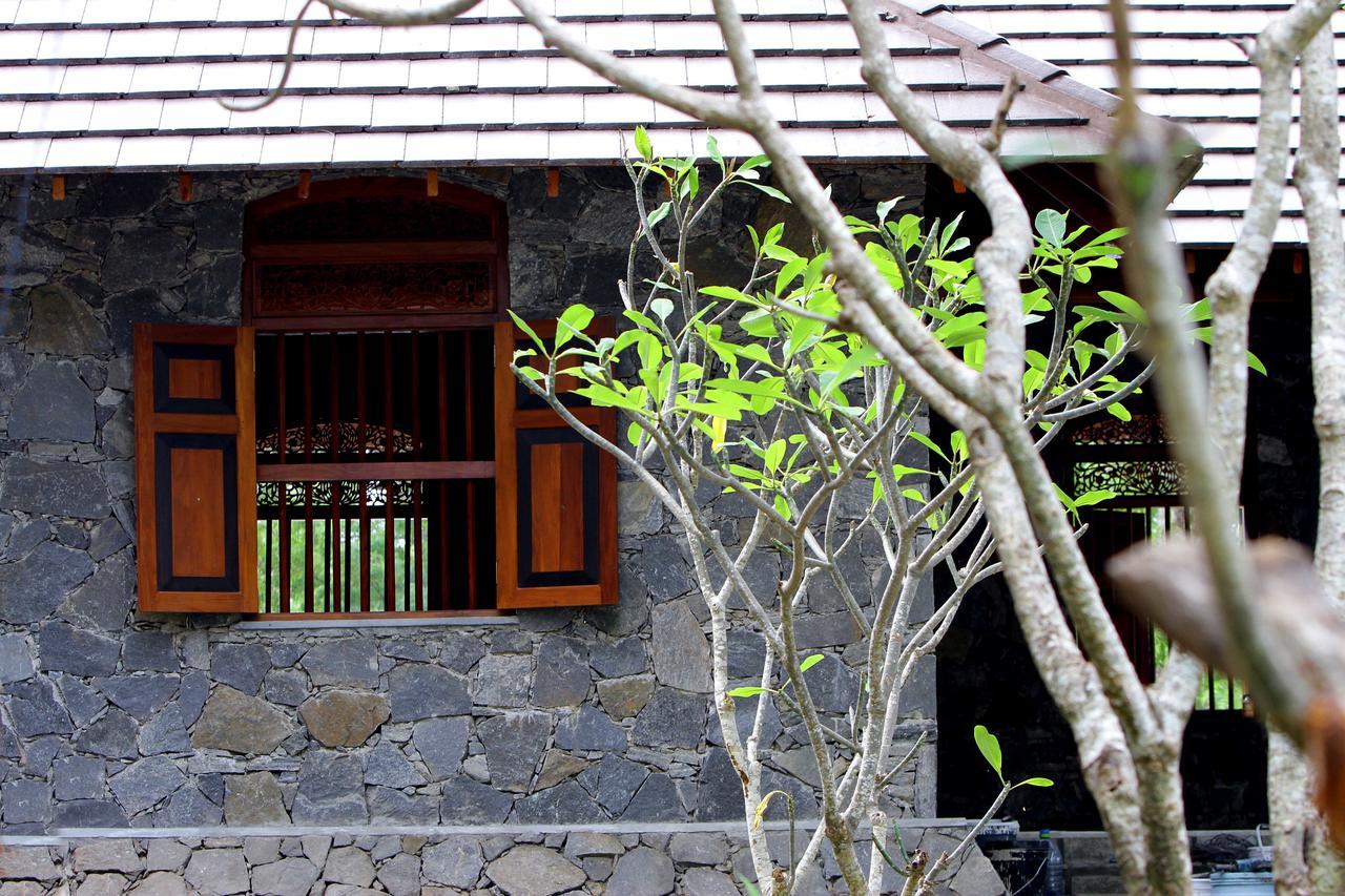 Yala Oga Reach Hotel Tissamaharama Ngoại thất bức ảnh