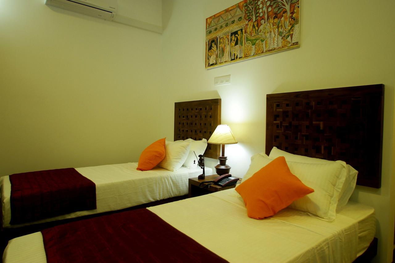 Yala Oga Reach Hotel Tissamaharama Ngoại thất bức ảnh