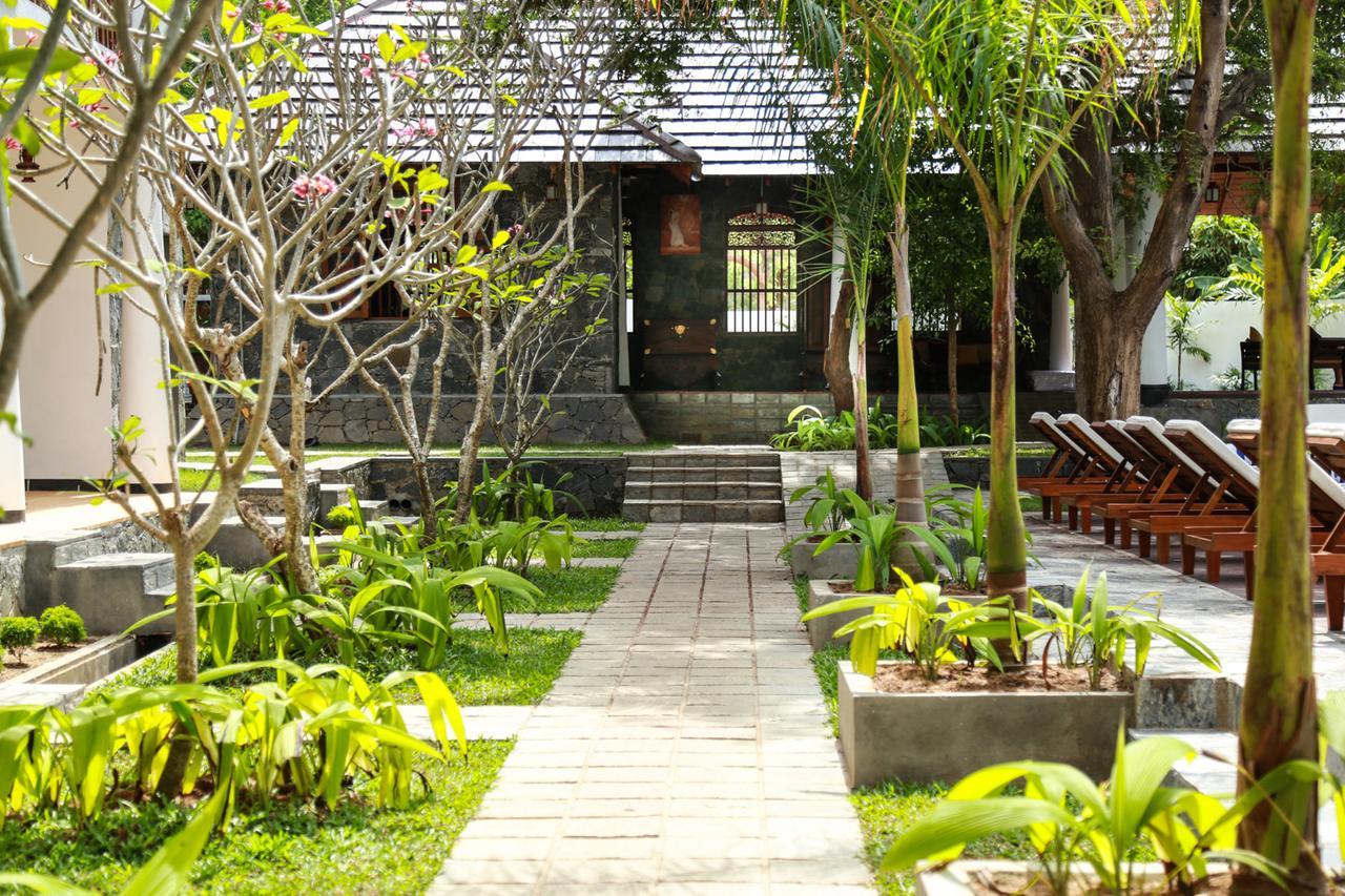 Yala Oga Reach Hotel Tissamaharama Ngoại thất bức ảnh